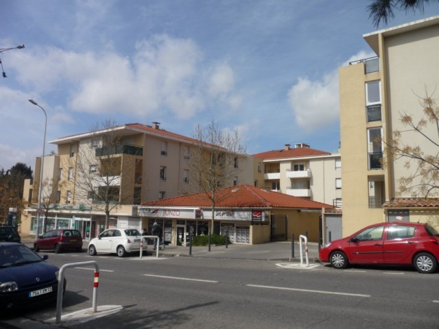 Locations Appartement T2 F2 Marseille 13012 Les Trois Lucs A Louer Residence Fermee Recente Cuisine Equipee Terrasse 43m Double Box En Sous Sol Proximite Toutes Commodites Agifim